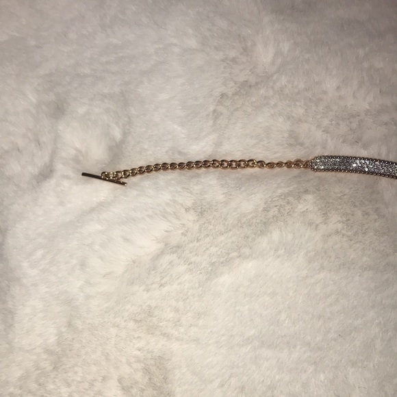 Swarovski rose gold plaque toggle bracelet - Picture 5 of 7